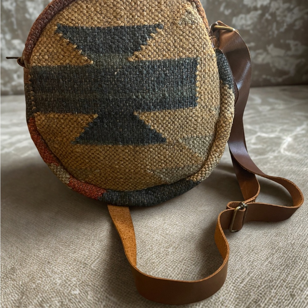 Round Patterned Crossbody Bag